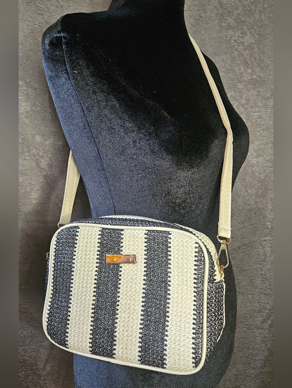 Woven Stripe Crossbody Bag - Cream & Black